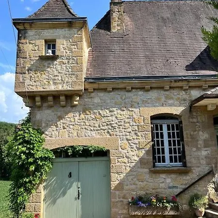 Maison Perigourdine Avec Saint-Cyprien (Dordogne)